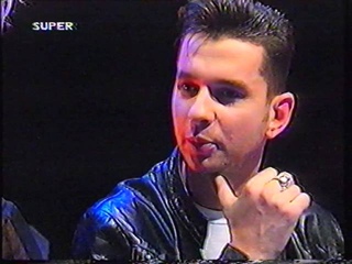 Depeche Mode : Personal Jesus (Super Channel 13-10-1989)
