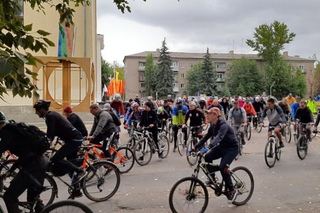погода на 10 дней. погода на июль. погода в краснодон на 10 дне. ситников краснодон. авиаудар по зданию луганской областной администрации.