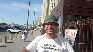 Идёт война против нашей РодиныТолько чрезвычайные полномочия для Главы Государства спасут страну.