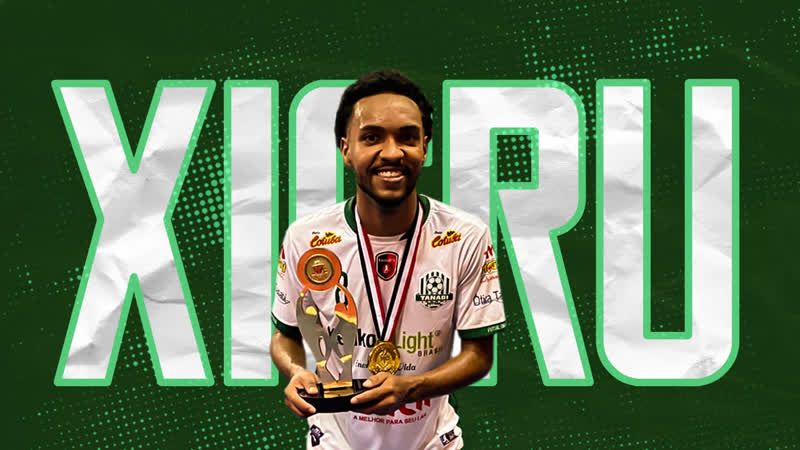 Bruninho Xicru fixo defender JR