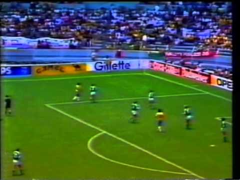 Copa do Mundo de 1986: Brasil x Irlanda do Norte narração pt