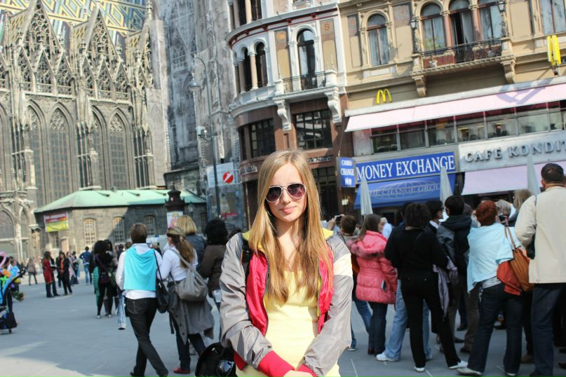 Аннушка Ізай | Ужгород