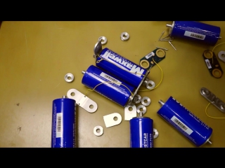 Сборка батареи из шести суперконденсаторов Maxwell 3000F 2.7В