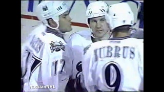 Andrei Nikolishin scores vs Devils from Oates’s pass (3 apr 2001)