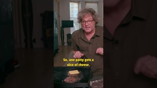 A Burger Scholar recreates ICONIC fast food burger from Swensons