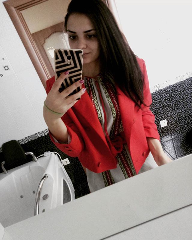 Марина Лисова |