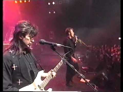 Cutting Crew Been In Love Before